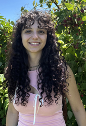 Julia Delucca.